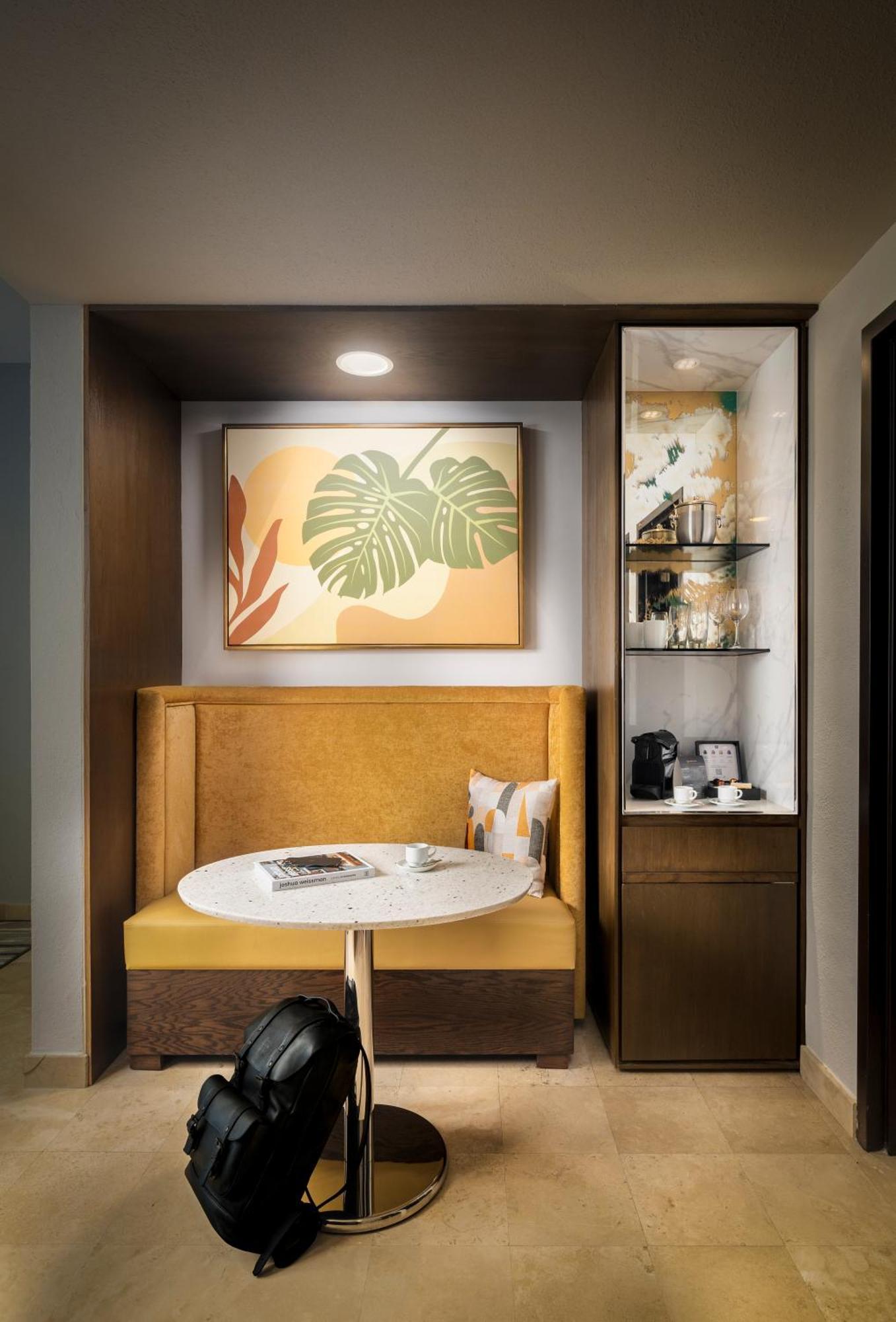 Deluxe Double Room with Sea View